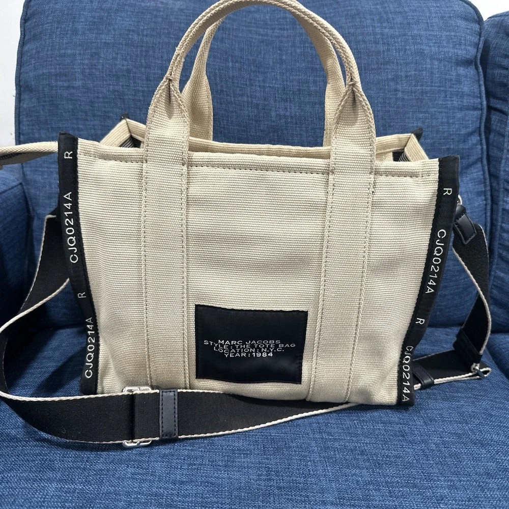 marc jacobs jacquard tote bag medium Beautiful